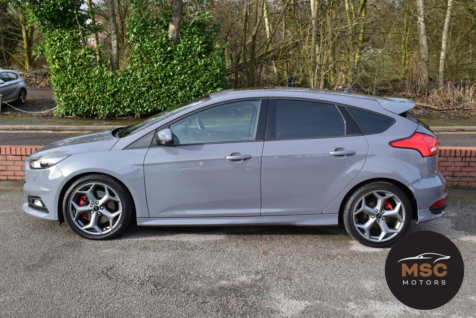 Ford Focus 2.0T EcoBoost ST-3 Hatchback 5dr Petrol Manual Euro 6 (s/s) (250 ps)