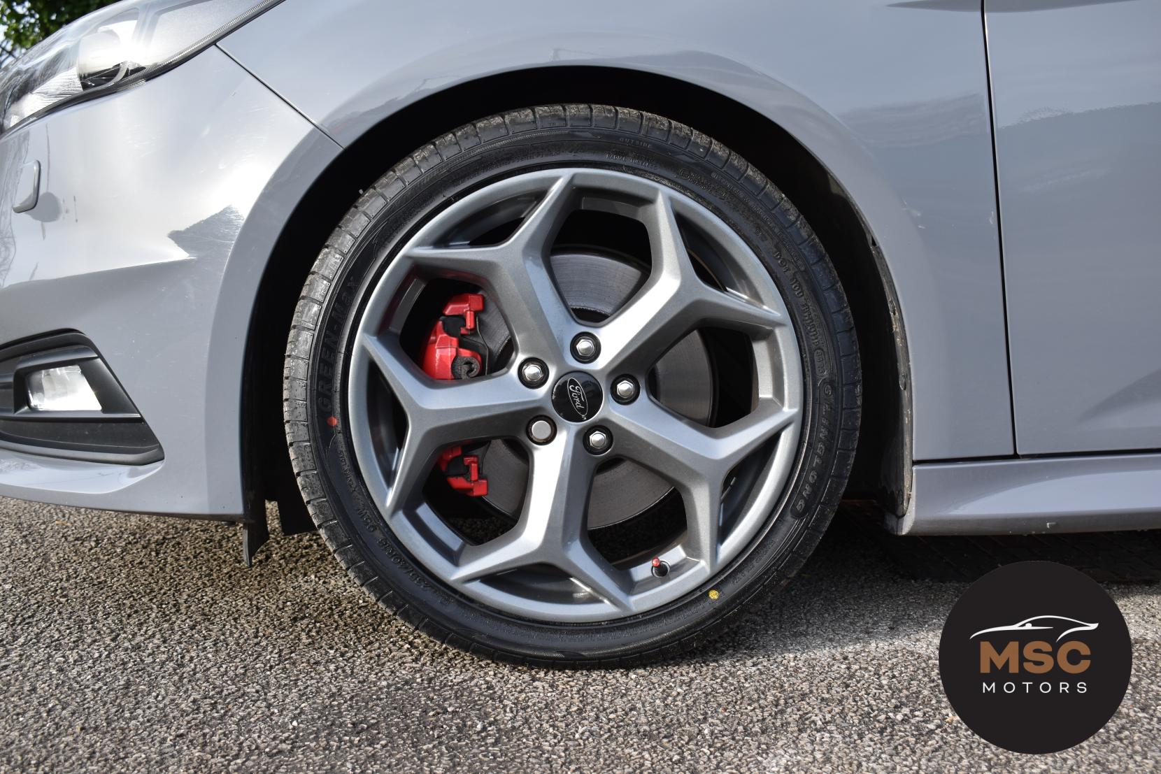 Ford Focus 2.0T EcoBoost ST-3 Hatchback 5dr Petrol Manual Euro 6 (s/s) (250 ps)