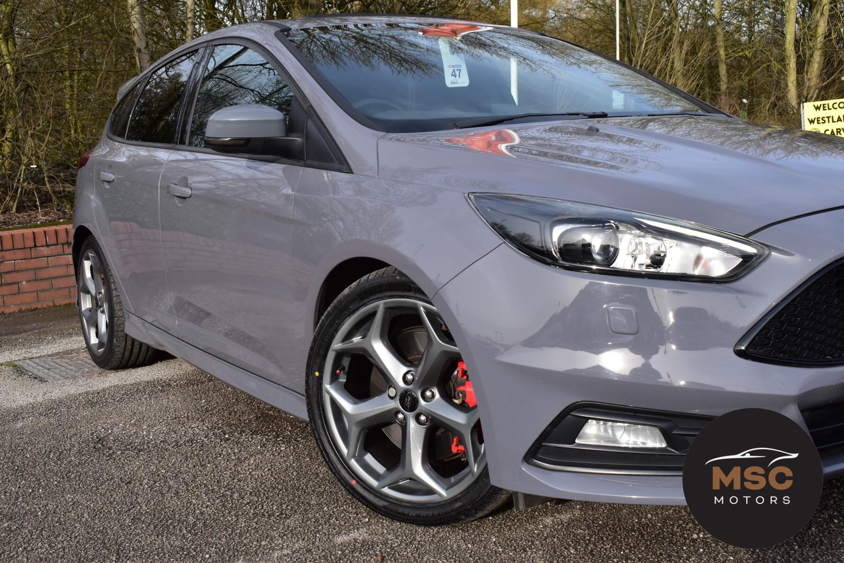 Ford Focus 2.0T EcoBoost ST-3 Hatchback 5dr Petrol Manual Euro 6 (s/s) (250 ps)