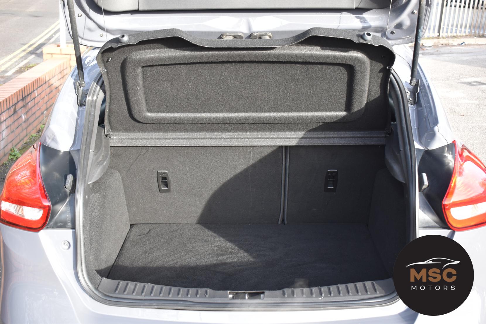 Ford Focus 2.0T EcoBoost ST-3 Hatchback 5dr Petrol Manual Euro 6 (s/s) (250 ps)