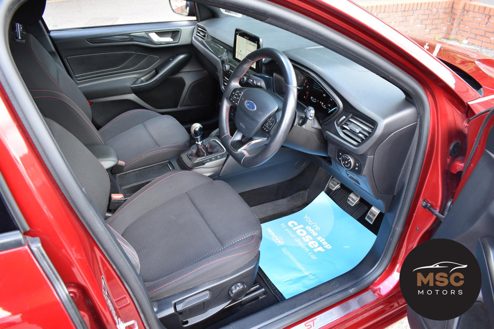 Ford Focus 1.0T EcoBoost ST-Line Hatchback 5dr Petrol Manual Euro 6 (s/s) (125 ps)