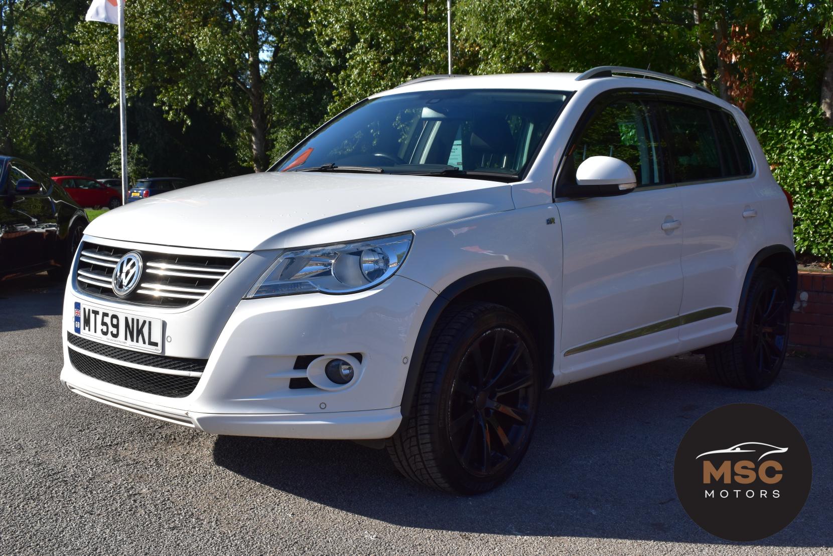 Volkswagen Tiguan 2.0 TDI R-Line SUV 5dr Diesel Manual 4WD Euro 5 (140 ps)
