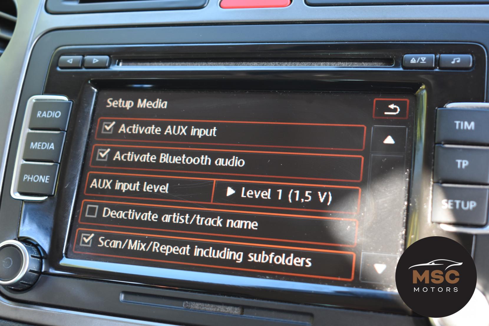 Volkswagen Tiguan 2.0 TDI R-Line SUV 5dr Diesel Manual 4WD Euro 5 (140 ps)