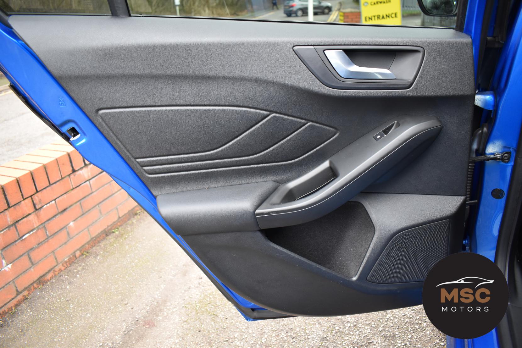 Ford Focus 1.0T EcoBoost ST-Line X Hatchback 5dr Petrol Manual Euro 6 (s/s) (125 ps)