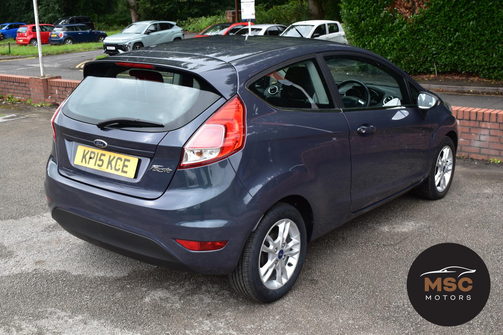 Ford Fiesta 1.25 Zetec Hatchback 3dr Petrol Manual Euro 5 (82 ps)