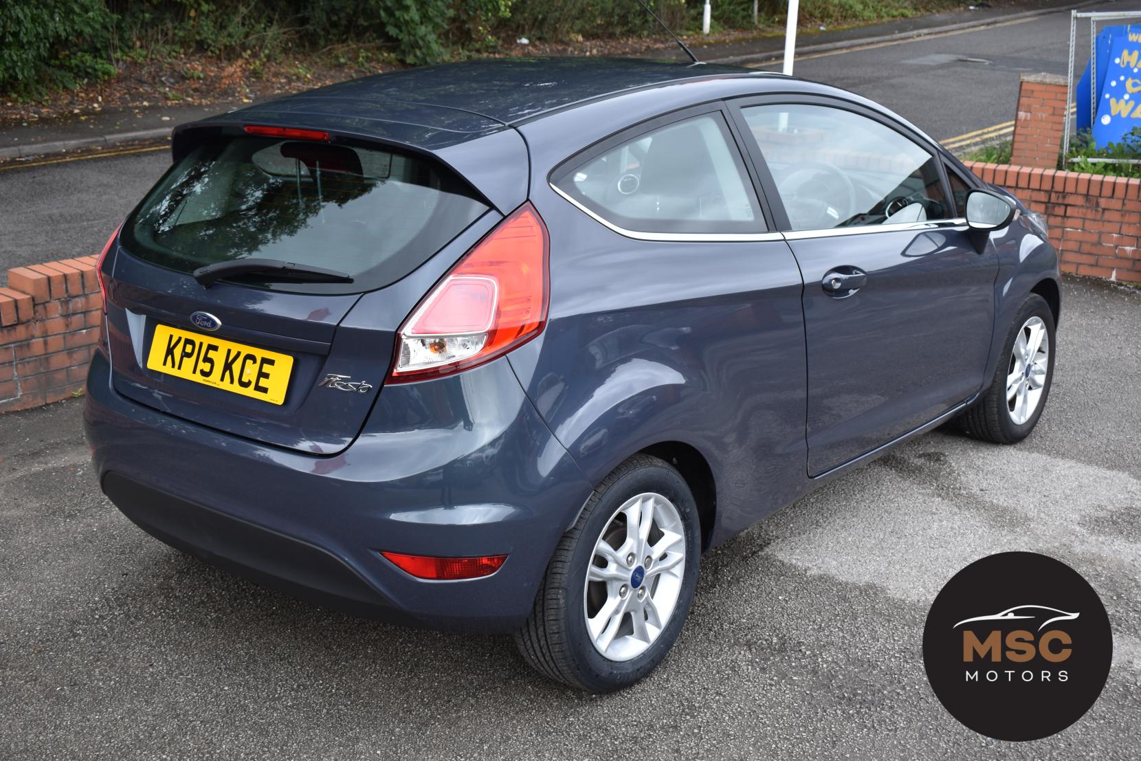Ford Fiesta 1.25 Zetec Hatchback 3dr Petrol Manual Euro 5 (82 ps)