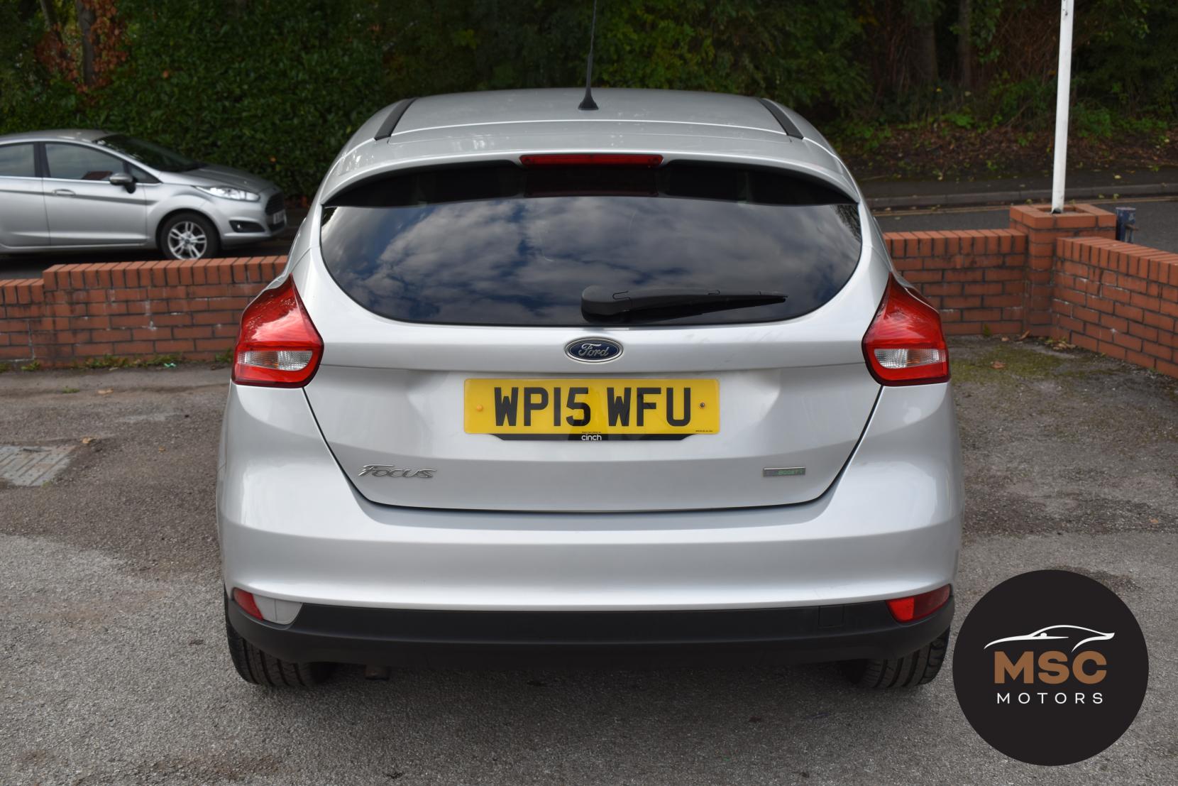 Ford Focus 1.0T EcoBoost Zetec Hatchback 5dr Petrol Manual Euro 6 (s/s) (125 ps)