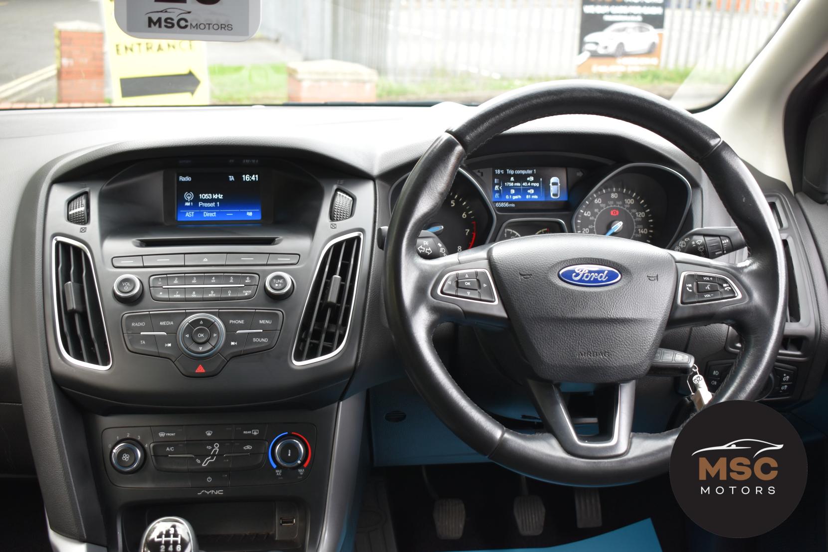 Ford Focus 1.0T EcoBoost Zetec Hatchback 5dr Petrol Manual Euro 6 (s/s) (125 ps)