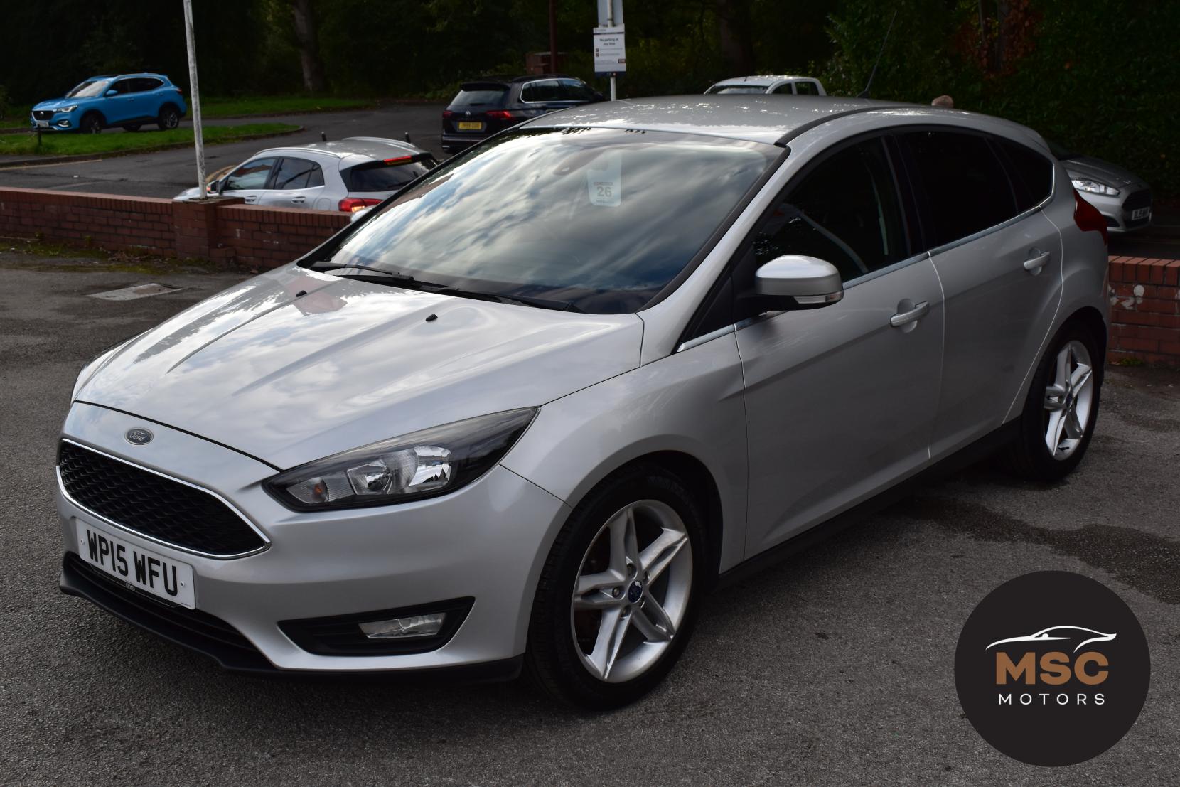 Ford Focus 1.0T EcoBoost Zetec Hatchback 5dr Petrol Manual Euro 6 (s/s) (125 ps)
