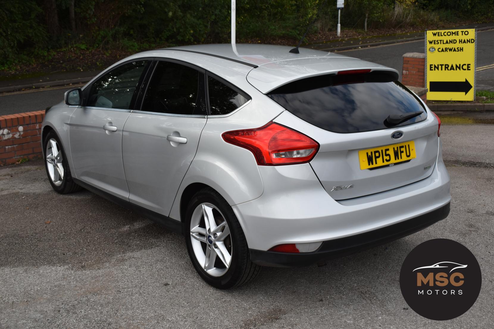 Ford Focus 1.0T EcoBoost Zetec Hatchback 5dr Petrol Manual Euro 6 (s/s) (125 ps)
