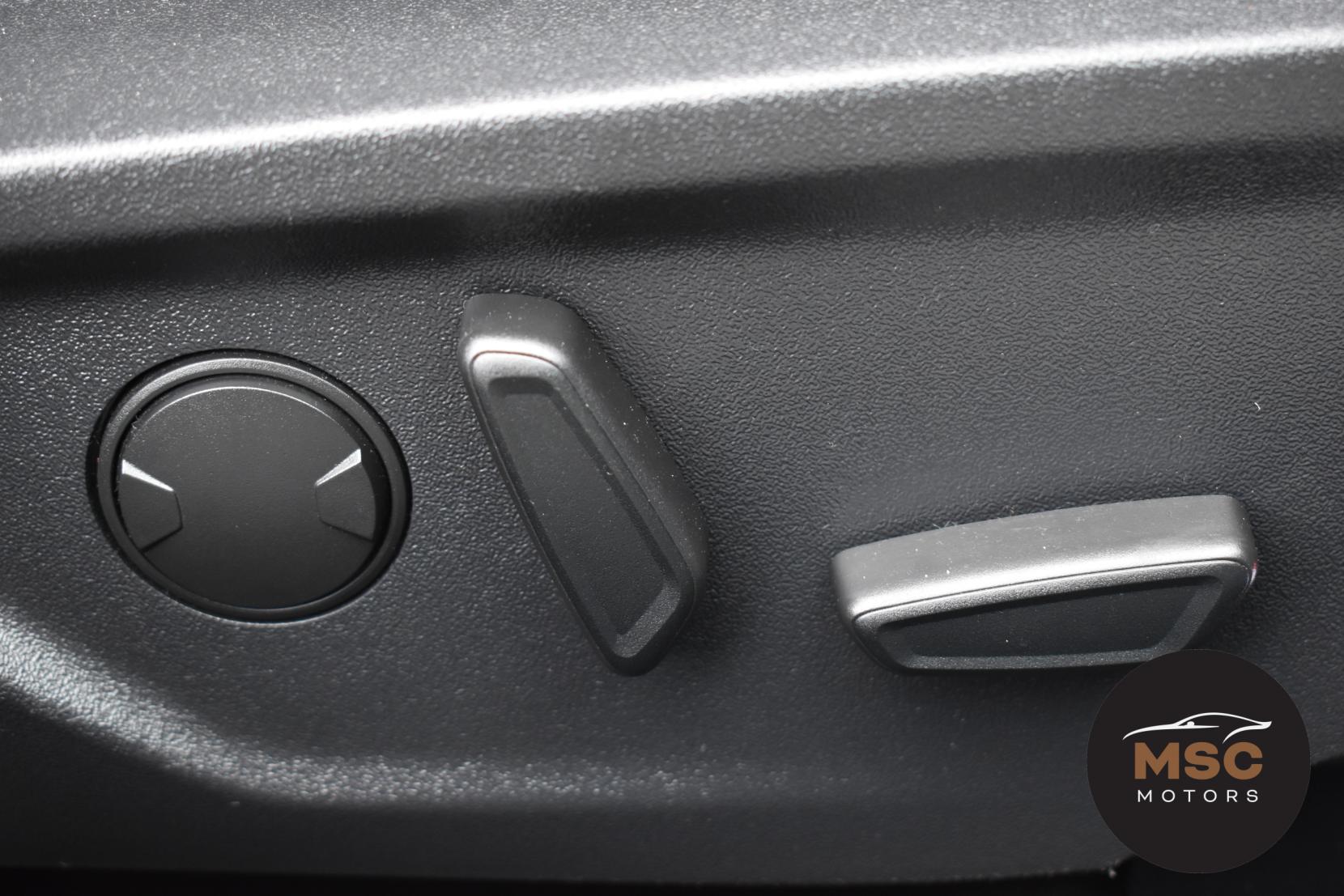 Ford Focus 2.3T EcoBoost ST Hatchback 5dr Petrol Manual Euro 6 (s/s) (280 ps)