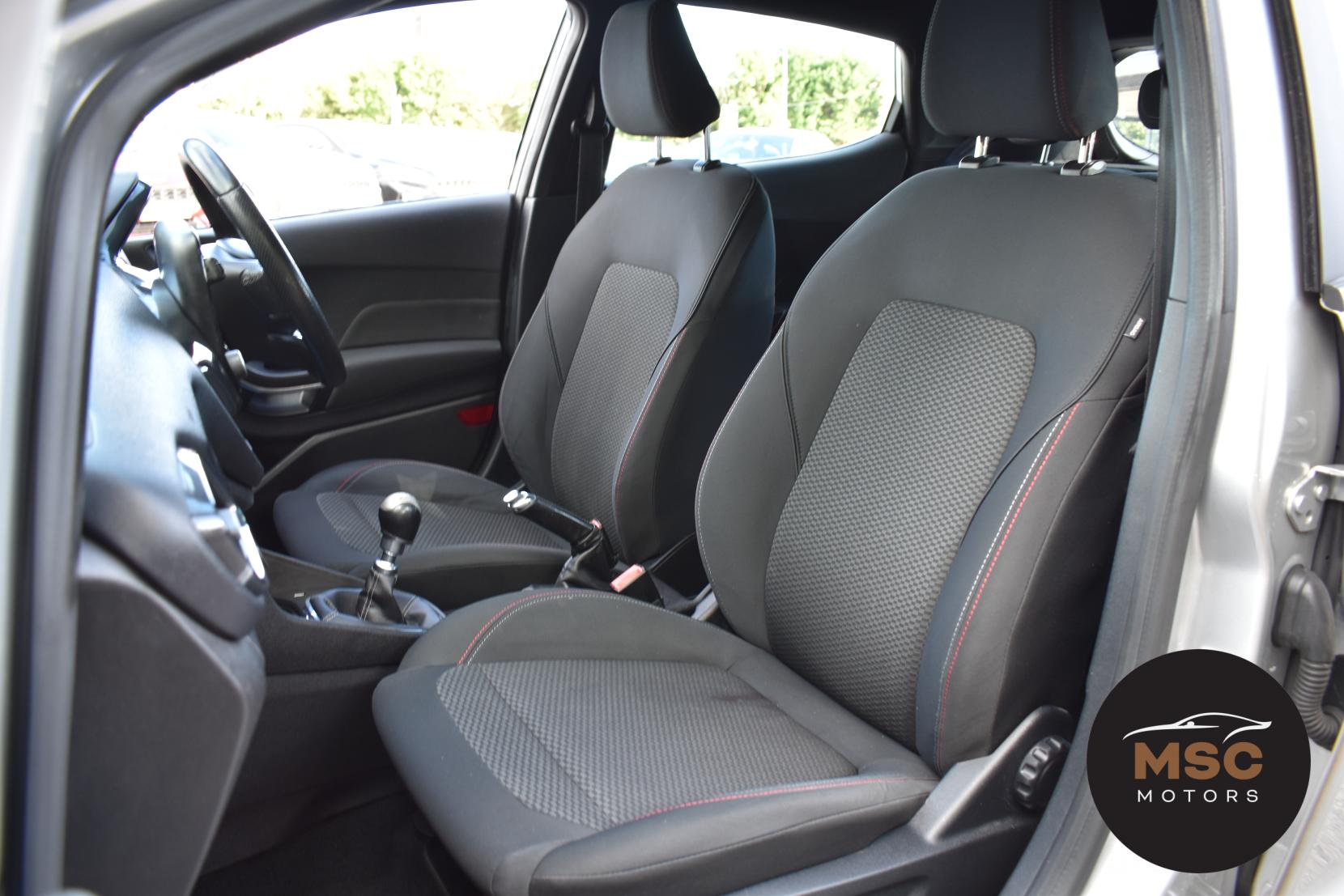 Ford Fiesta 1.0T EcoBoost ST-Line Hatchback 5dr Petrol Manual Euro 6 (s/s) (125 ps)