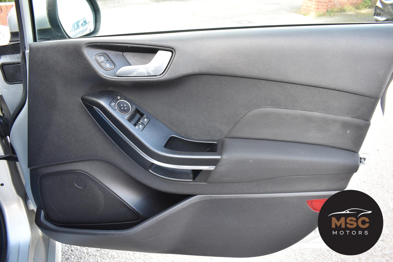 Ford Fiesta 1.0T EcoBoost ST-Line Hatchback 5dr Petrol Manual Euro 6 (s/s) (125 ps)