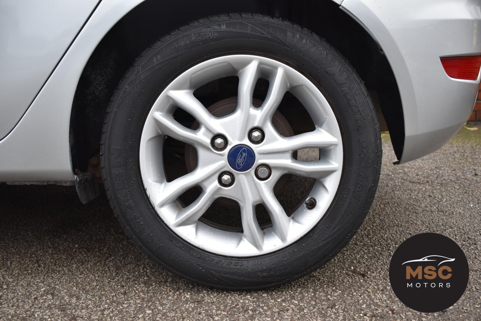 Ford Fiesta 1.25 Zetec Hatchback 5dr Petrol Manual Euro 6 (82 ps)