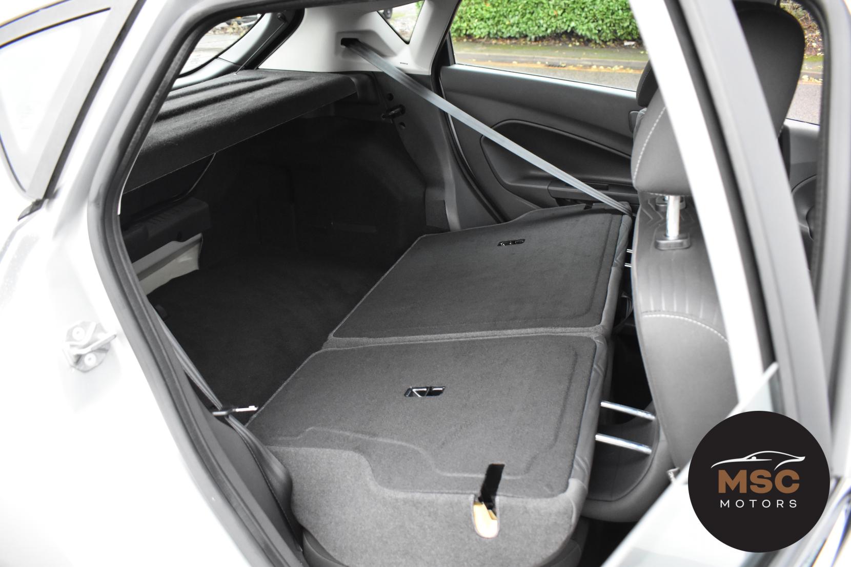 Ford Fiesta 1.25 Zetec Hatchback 5dr Petrol Manual Euro 6 (82 ps)