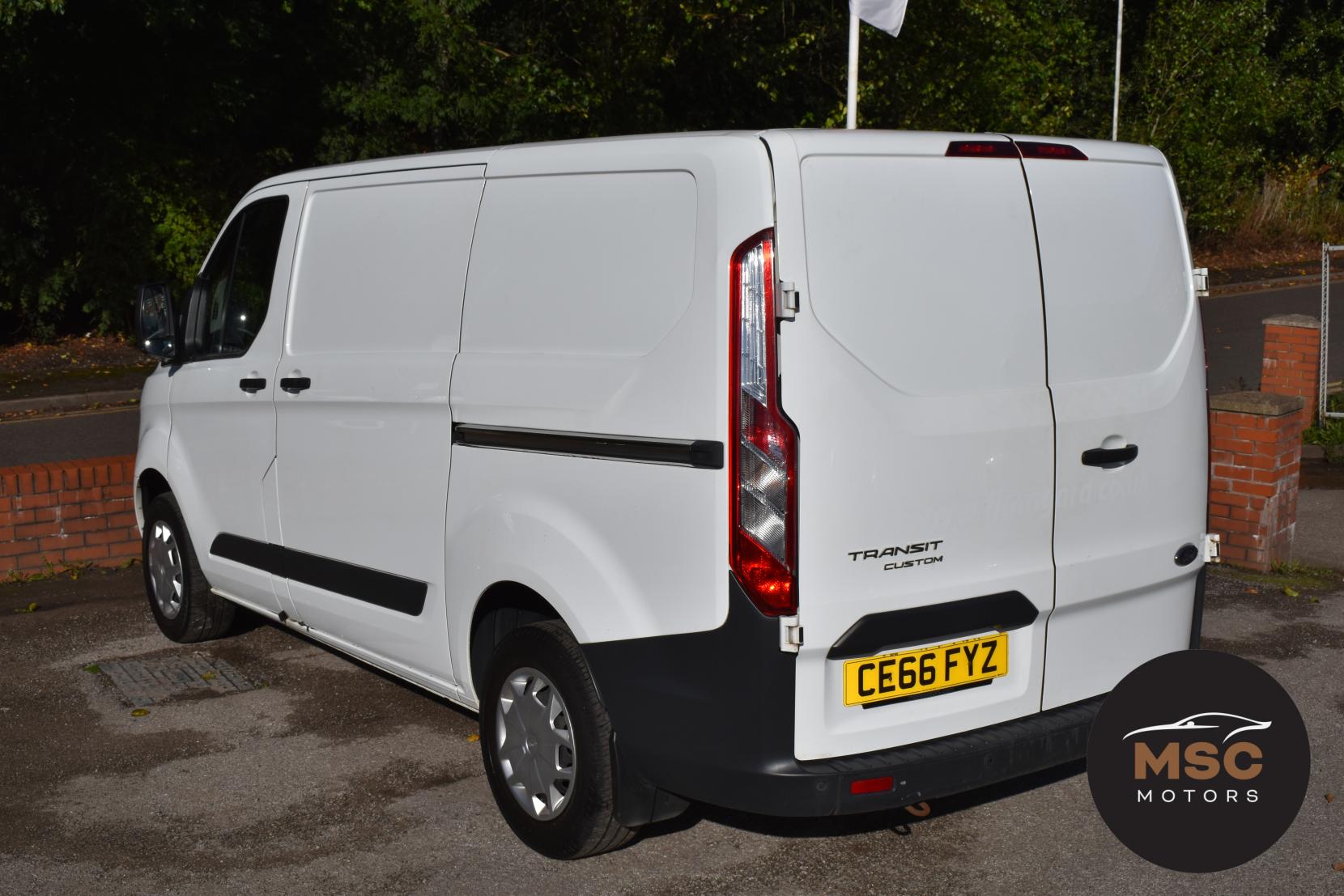 Ford Transit Custom 2.0 TDCi 290 Trend Panel Van 5dr Diesel Manual L1 H1 (163 g/km, 128 bhp)