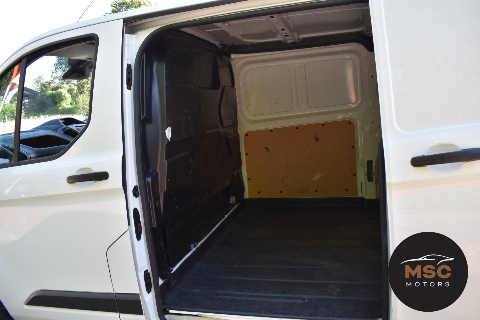 Ford Transit Custom 2.0 TDCi 290 Trend Panel Van 5dr Diesel Manual L1 H1 (163 g/km, 128 bhp)