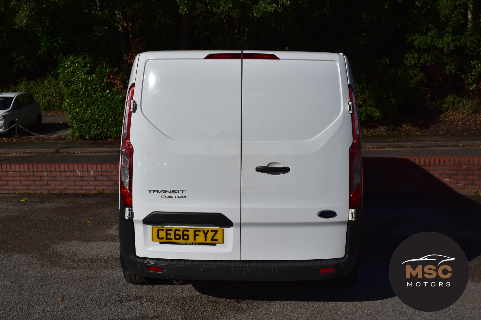Ford Transit Custom 2.0 TDCi 290 Trend Panel Van 5dr Diesel Manual L1 H1 (163 g/km, 128 bhp)