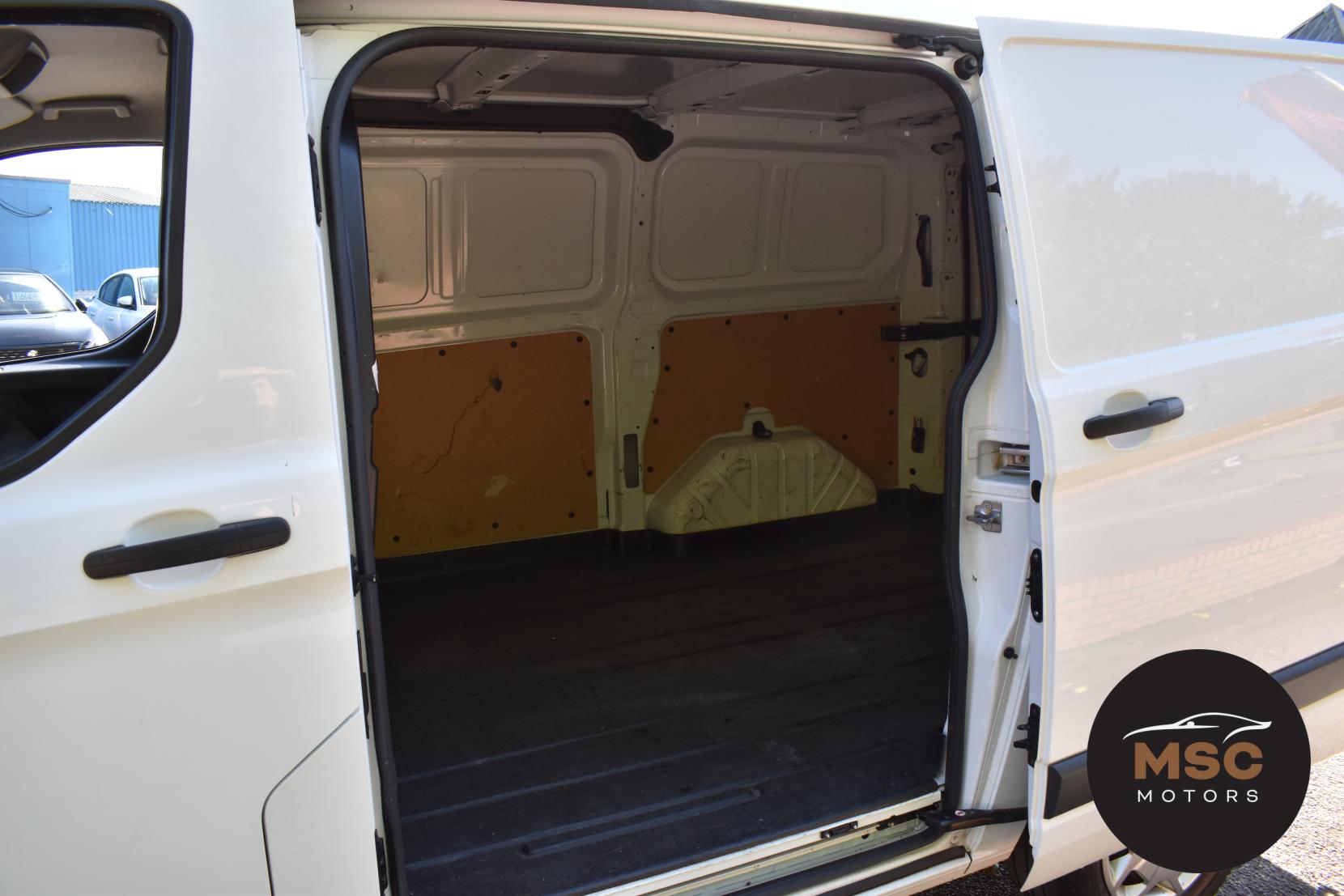 Ford Transit Custom 2.0 TDCi 290 Trend Panel Van 5dr Diesel Manual L1 H1 (163 g/km, 128 bhp)