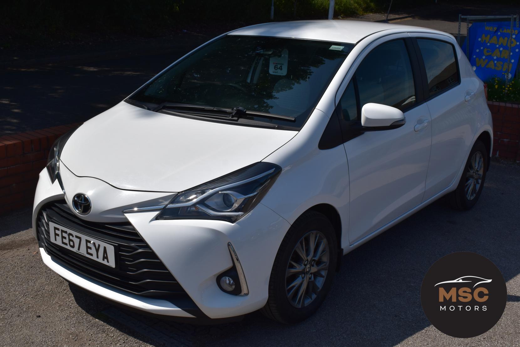 Toyota Yaris 1.5 VVT-i Icon Hatchback 5dr Petrol Manual Euro 6 (111 ps)