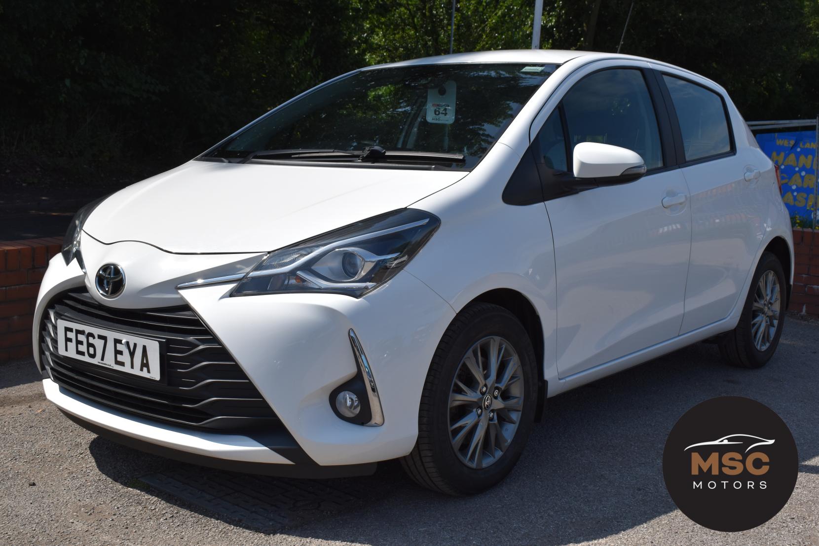Toyota Yaris 1.5 VVT-i Icon Hatchback 5dr Petrol Manual Euro 6 (111 ps)