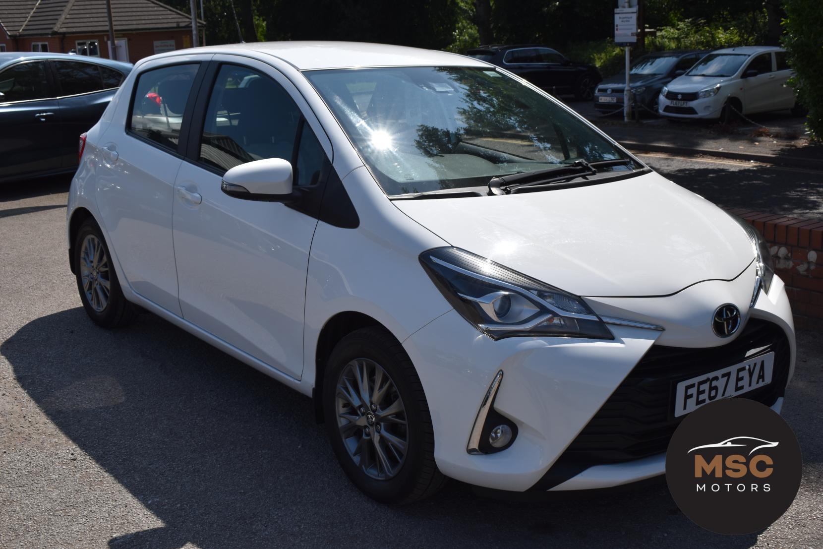 Toyota Yaris 1.5 VVT-i Icon Hatchback 5dr Petrol Manual Euro 6 (111 ps)