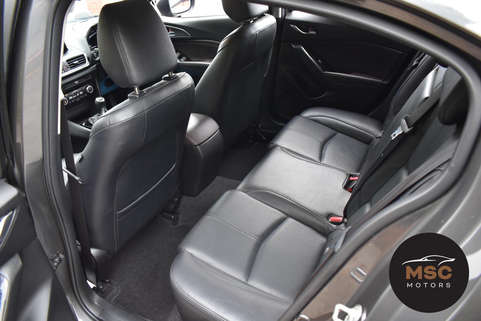 Mazda Mazda3 2.0 SKYACTIV-G Sport Nav Hatchback 5dr Petrol Manual Euro 6 (s/s) (121 ps)