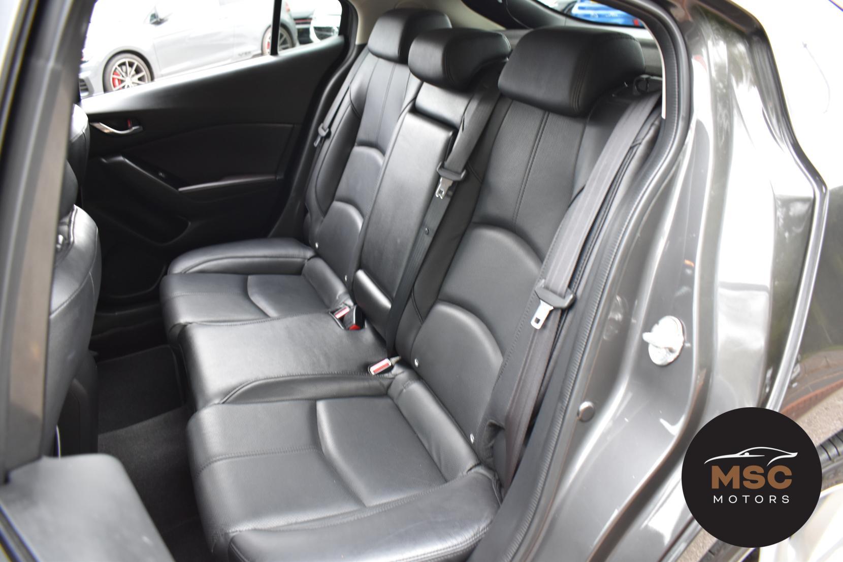 Mazda Mazda3 2.0 SKYACTIV-G Sport Nav Hatchback 5dr Petrol Manual Euro 6 (s/s) (121 ps)