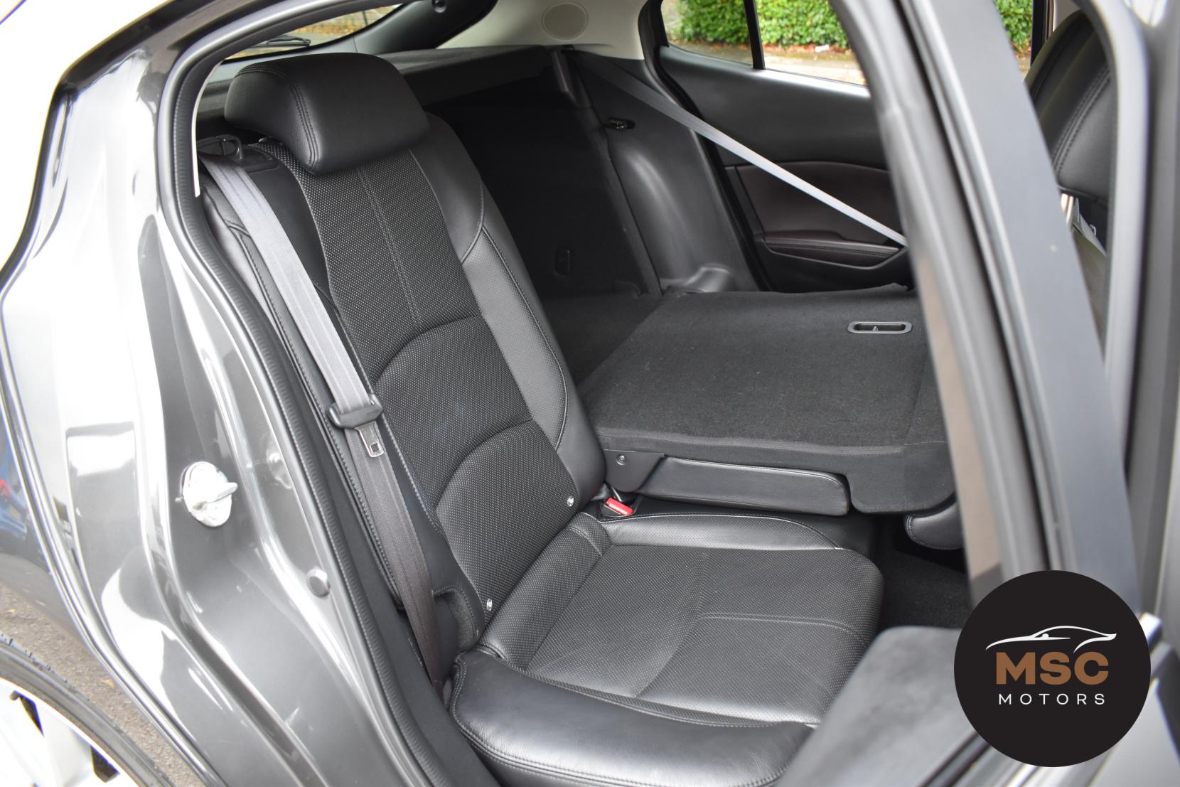 Mazda Mazda3 2.0 SKYACTIV-G Sport Nav Hatchback 5dr Petrol Manual Euro 6 (s/s) (121 ps)