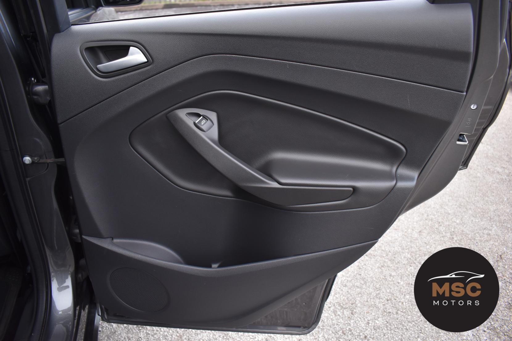 Ford Kuga 1.5T EcoBoost ST-Line X SUV 5dr Petrol Manual Euro 6 (s/s) (150 ps)