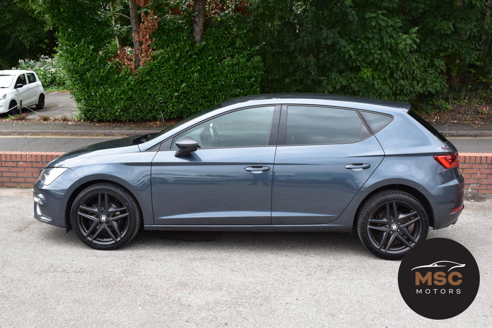 SEAT Leon 1.5 TSI EVO FR Black Edition Hatchback 5dr Petrol Manual Euro 6 (s/s) (130 ps)
