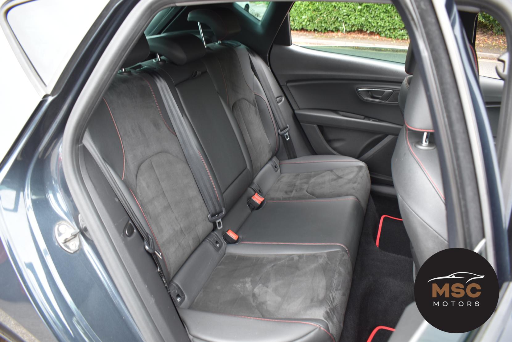 SEAT Leon 1.5 TSI EVO FR Black Edition Hatchback 5dr Petrol Manual Euro 6 (s/s) (130 ps)