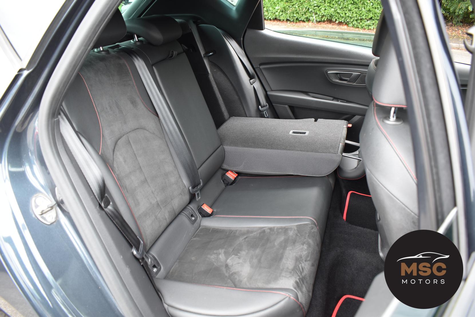 SEAT Leon 1.5 TSI EVO FR Black Edition Hatchback 5dr Petrol Manual Euro 6 (s/s) (130 ps)