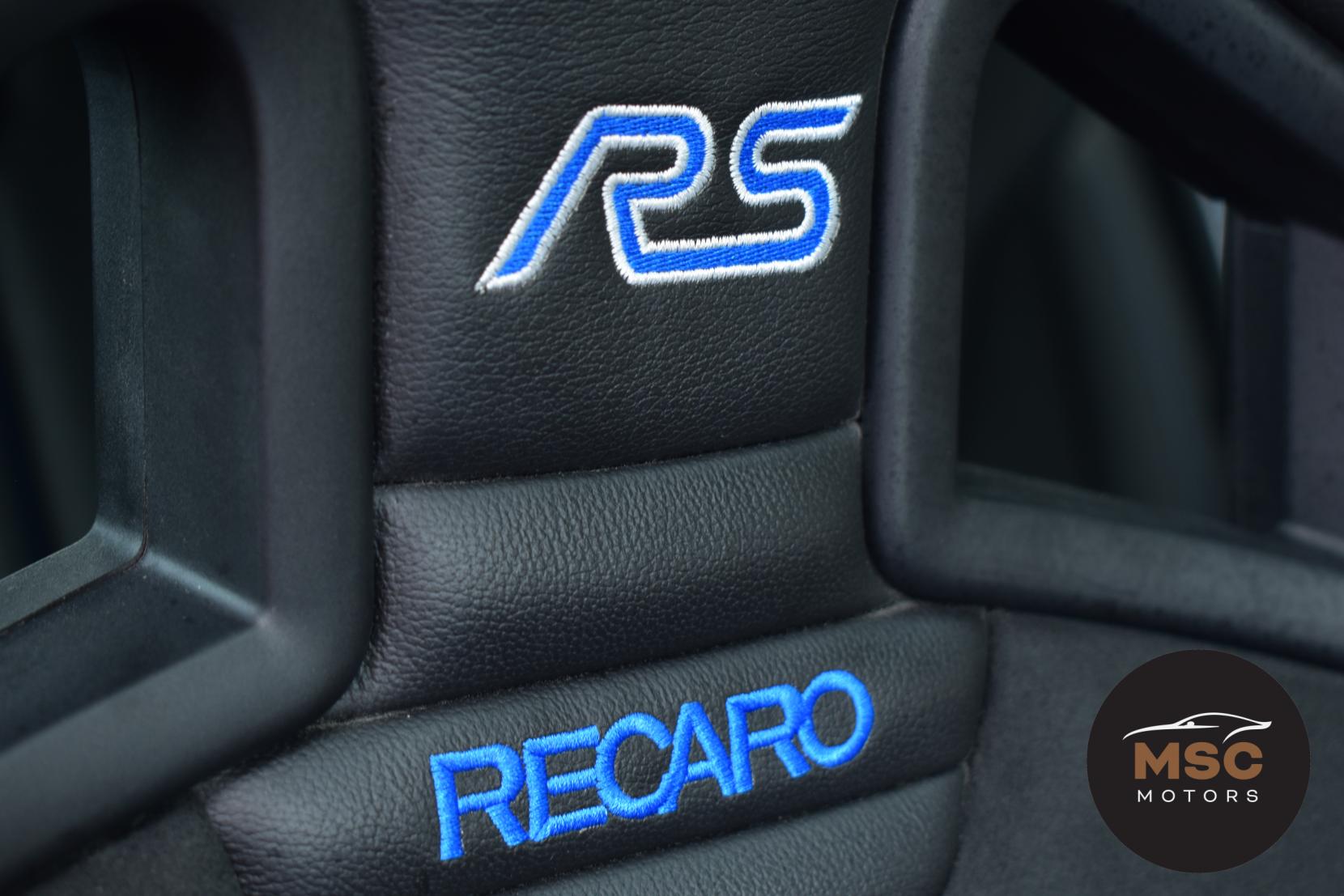 Ford Focus 2.3T EcoBoost RS Hatchback 5dr Petrol Manual AWD Euro 6 (s/s) (350 ps)