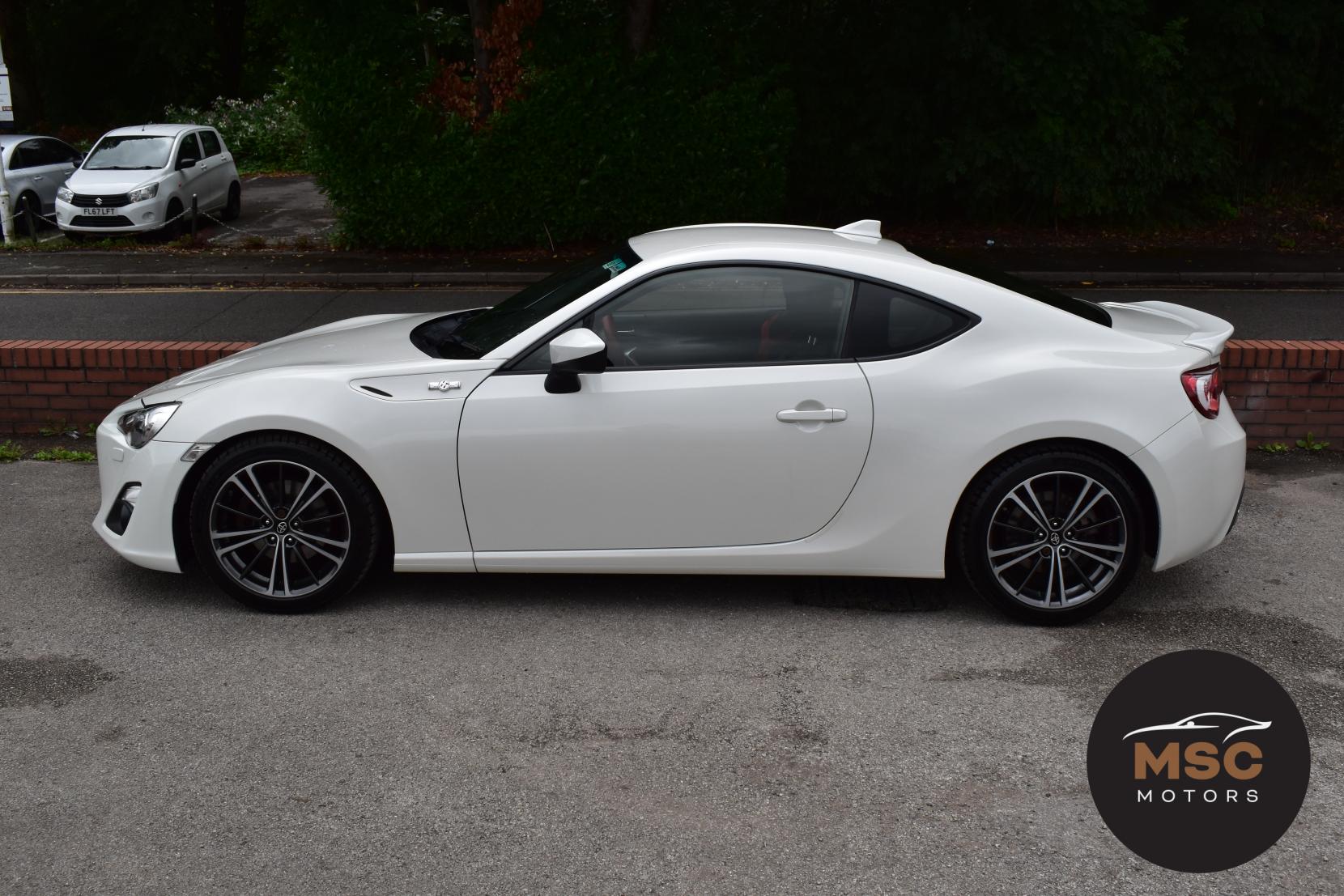 Toyota GT86 2.0 Boxer D-4S Coupe 2dr Petrol Manual Euro 6 (200 ps)