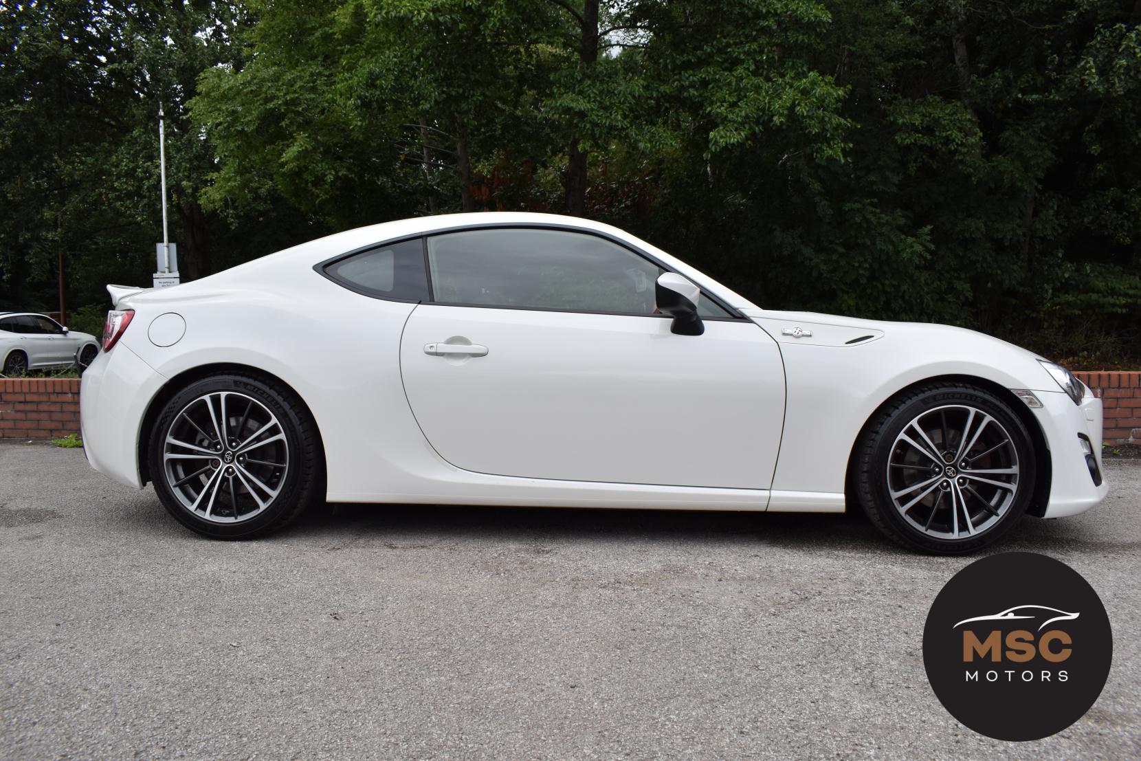 Toyota GT86 2.0 Boxer D-4S Coupe 2dr Petrol Manual Euro 6 (200 ps)