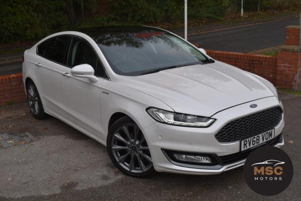 Ford Mondeo 2.0 TDCi Vignale Hatchback 5dr Diesel Powershift Euro 6 (s/s) (180 ps)