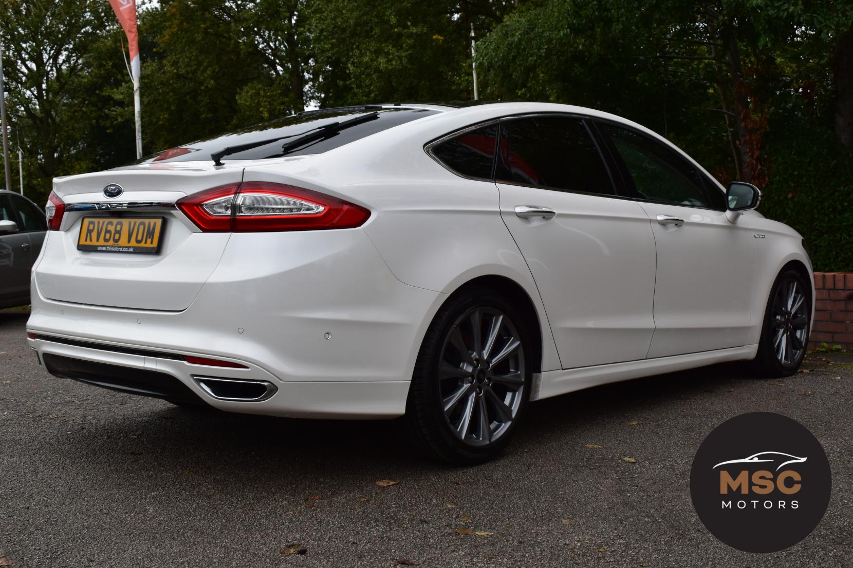 Ford Mondeo 2.0 TDCi Vignale Hatchback 5dr Diesel Powershift Euro 6 (s/s) (180 ps)