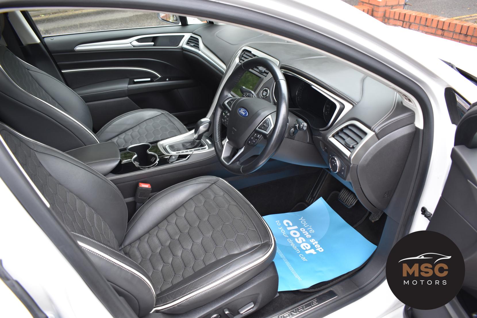 Ford Mondeo 2.0 TDCi Vignale Hatchback 5dr Diesel Powershift Euro 6 (s/s) (180 ps)