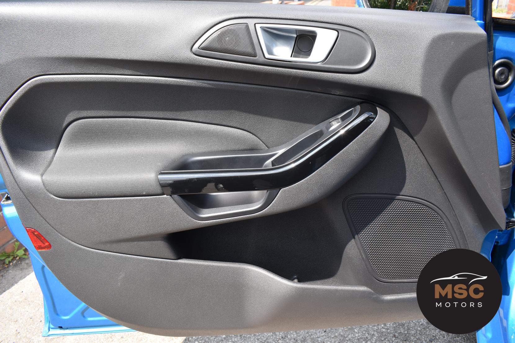 Ford Fiesta 1.0T EcoBoost Titanium Hatchback 5dr Petrol Manual Euro 5 (s/s) (100 ps)