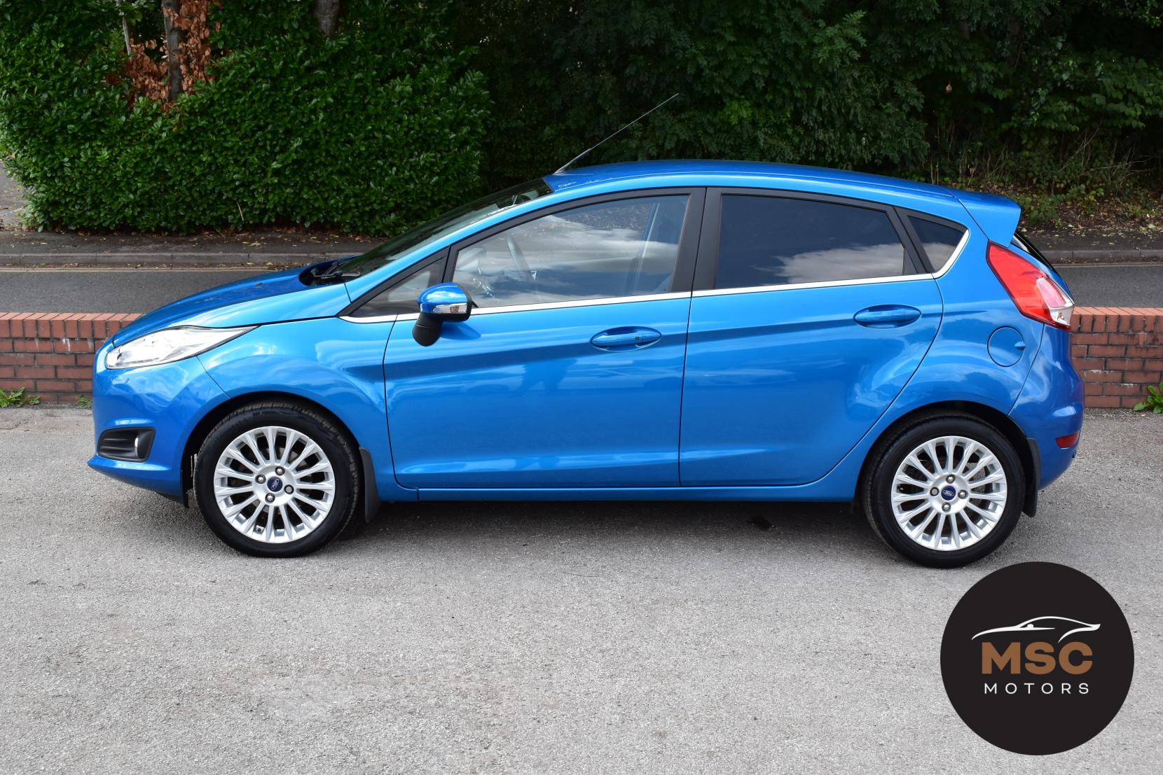 Ford Fiesta 1.0T EcoBoost Titanium Hatchback 5dr Petrol Manual Euro 5 (s/s) (100 ps)