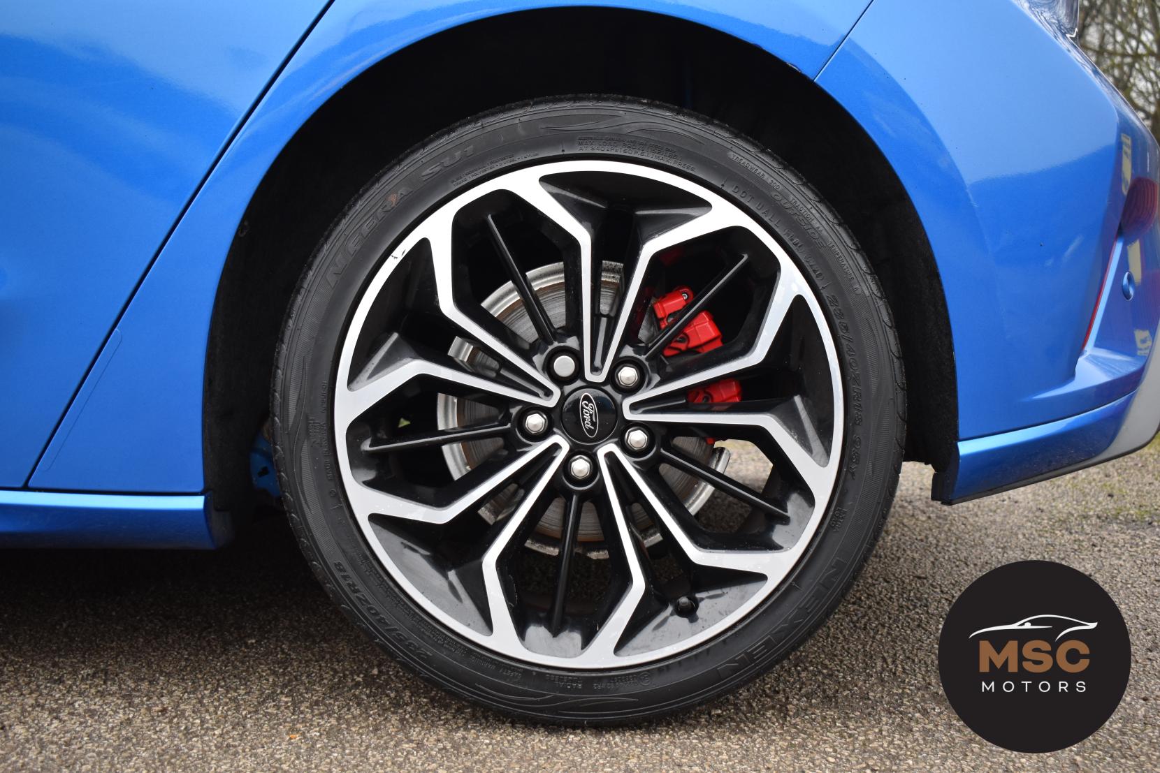 Ford Focus 1.0T EcoBoost ST-Line X Hatchback 5dr Petrol Manual Euro 6 (s/s) (125 ps)