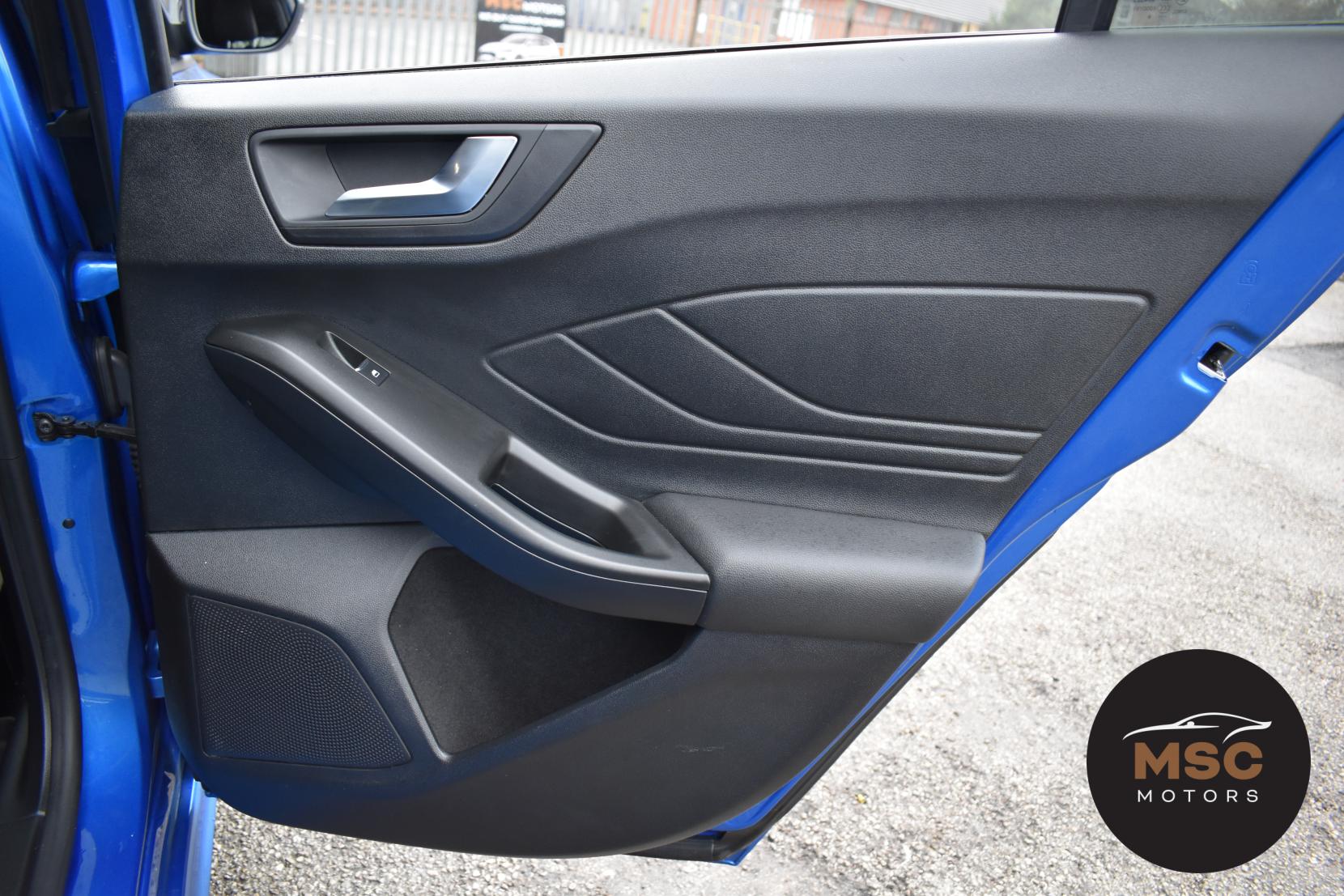 Ford Focus 1.0T EcoBoost ST-Line X Hatchback 5dr Petrol Manual Euro 6 (s/s) (125 ps)