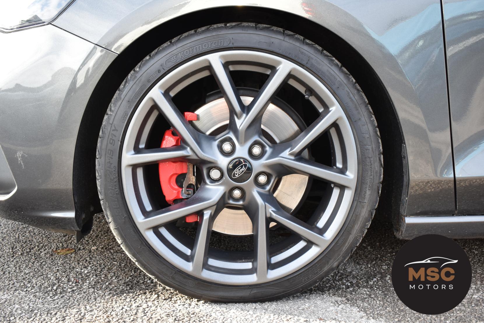 Ford Focus 2.3T EcoBoost ST Hatchback 5dr Petrol Manual Euro 6 (s/s) (280 ps)