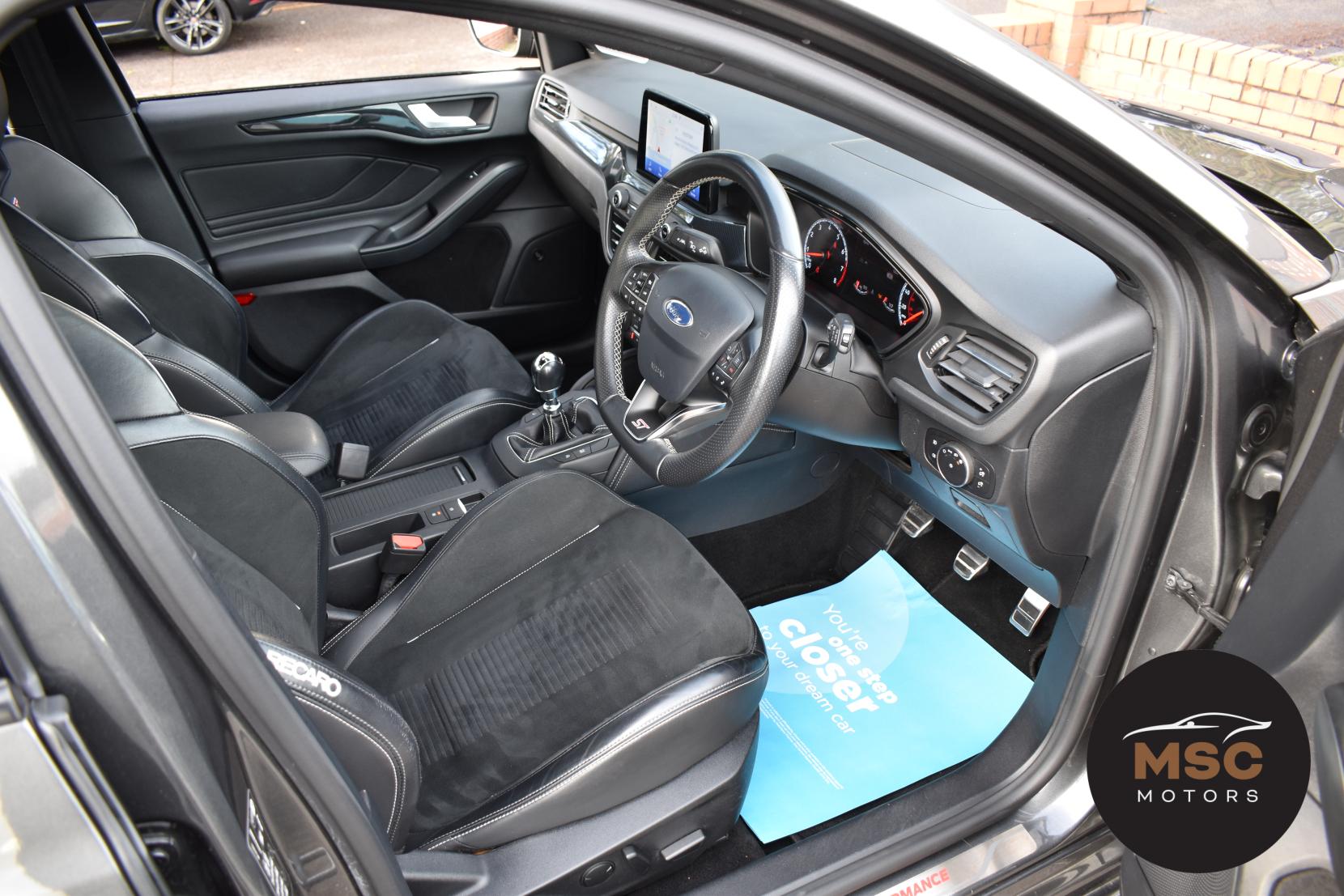 Ford Focus 2.3T EcoBoost ST Hatchback 5dr Petrol Manual Euro 6 (s/s) (280 ps)