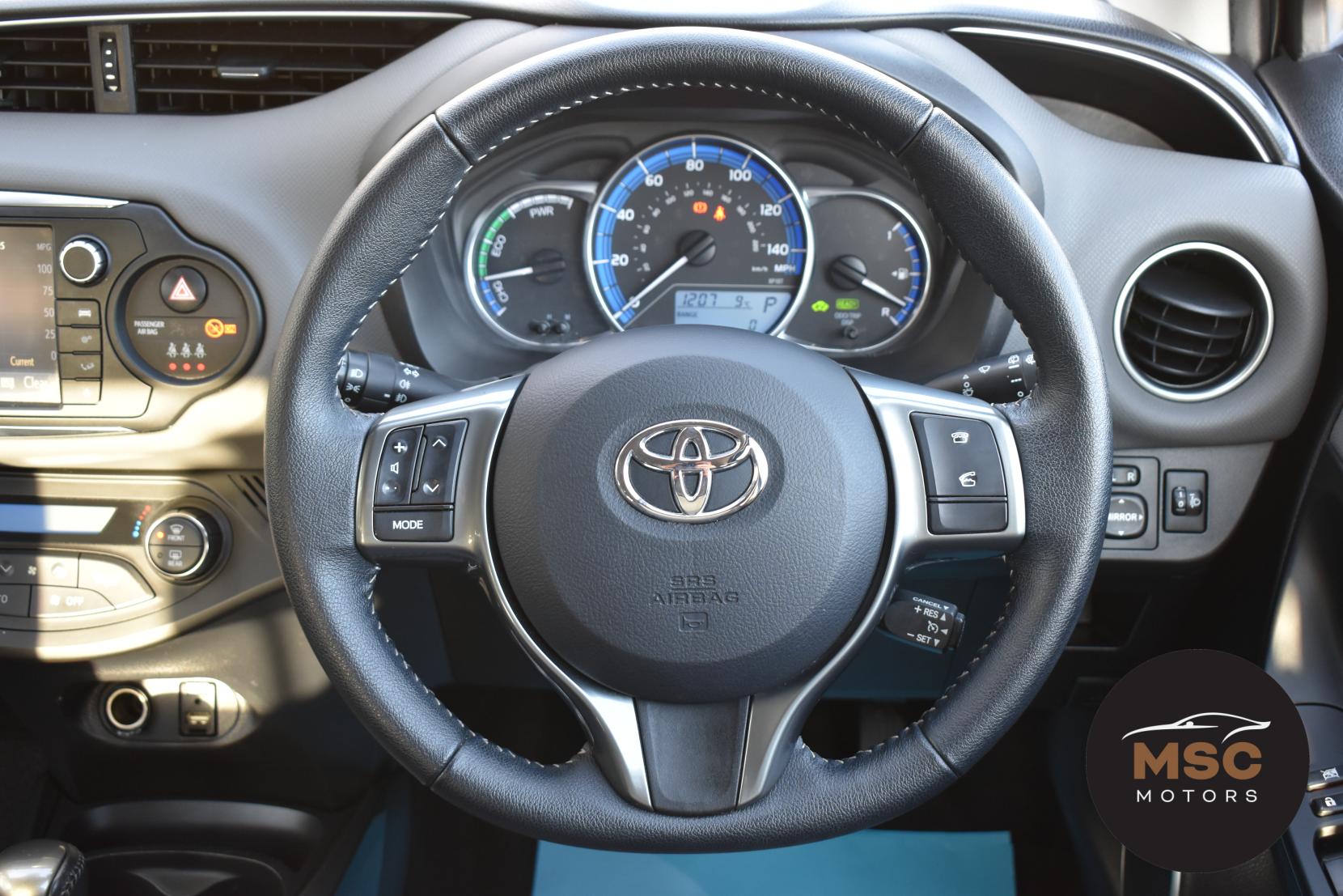 Toyota Yaris 1.5 VVT-h Icon Hatchback 5dr Petrol Hybrid E-CVT Euro 6 (101 ps)