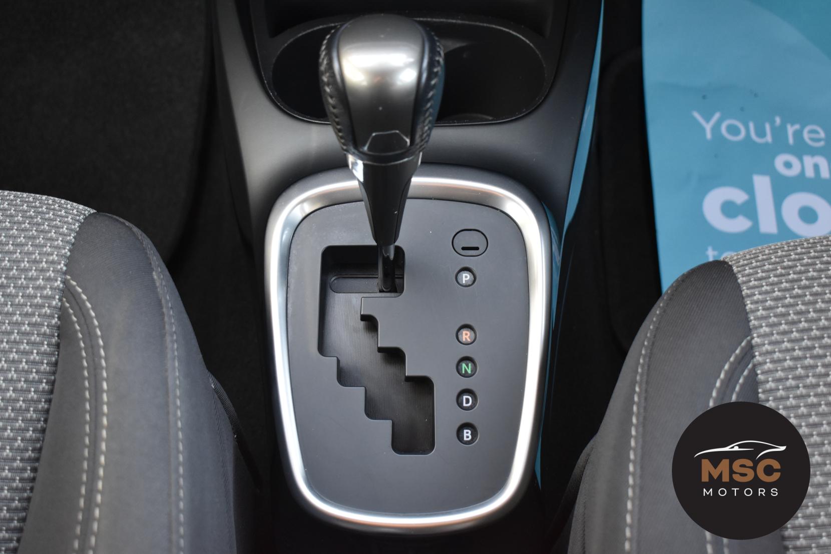 Toyota Yaris 1.5 VVT-h Icon Hatchback 5dr Petrol Hybrid E-CVT Euro 6 (101 ps)