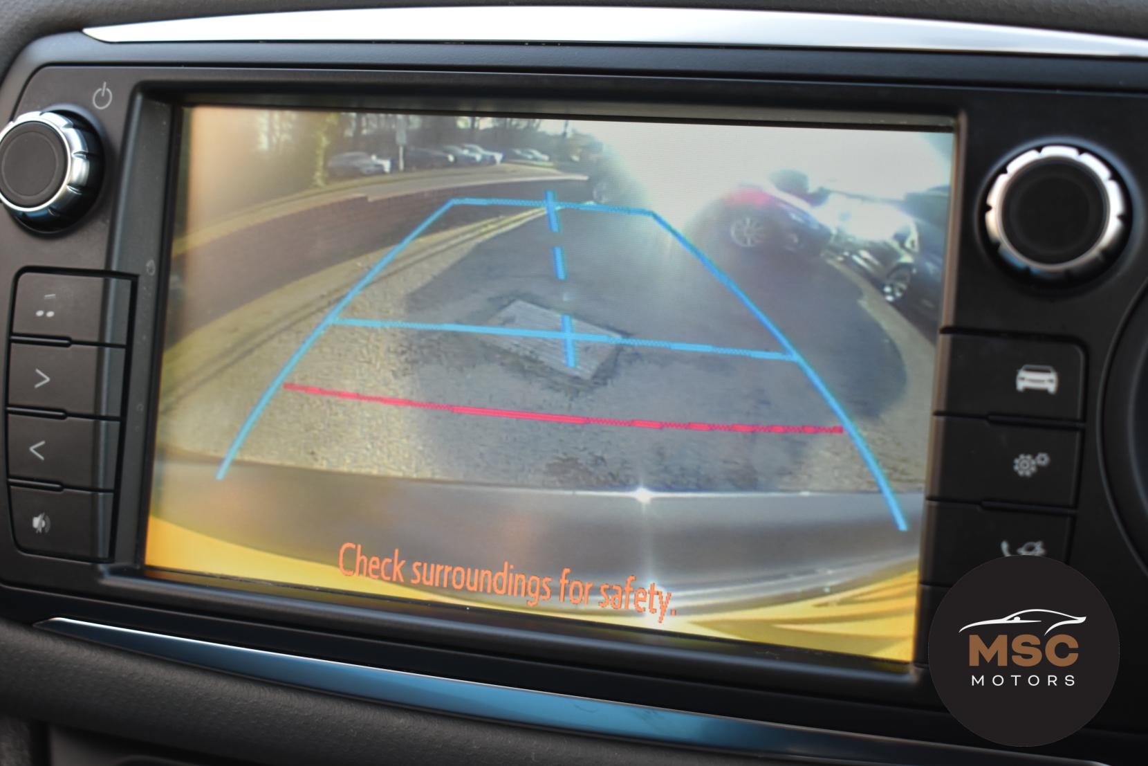 Toyota Yaris 1.5 VVT-h Icon Hatchback 5dr Petrol Hybrid E-CVT Euro 6 (101 ps)