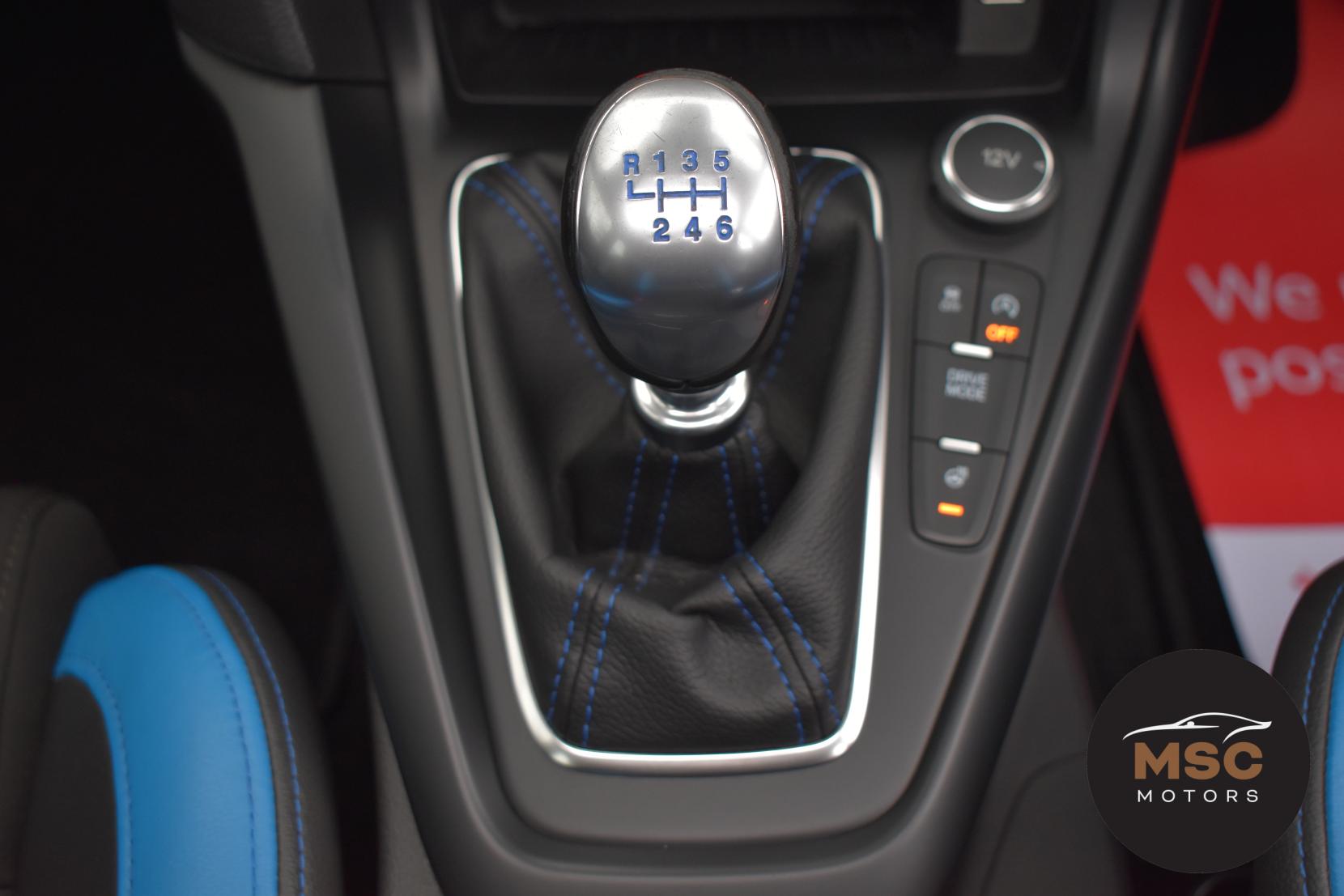 Ford Focus 2.3T EcoBoost RS Hatchback 5dr Petrol Manual AWD Euro 6 (s/s) (350 ps)