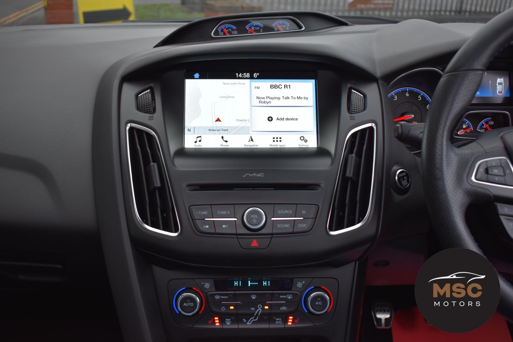 Ford Focus 2.3T EcoBoost RS Hatchback 5dr Petrol Manual AWD Euro 6 (s/s) (350 ps)